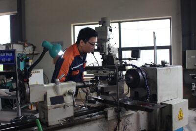 Xây dựng và quản trị Tập đoàn Copy